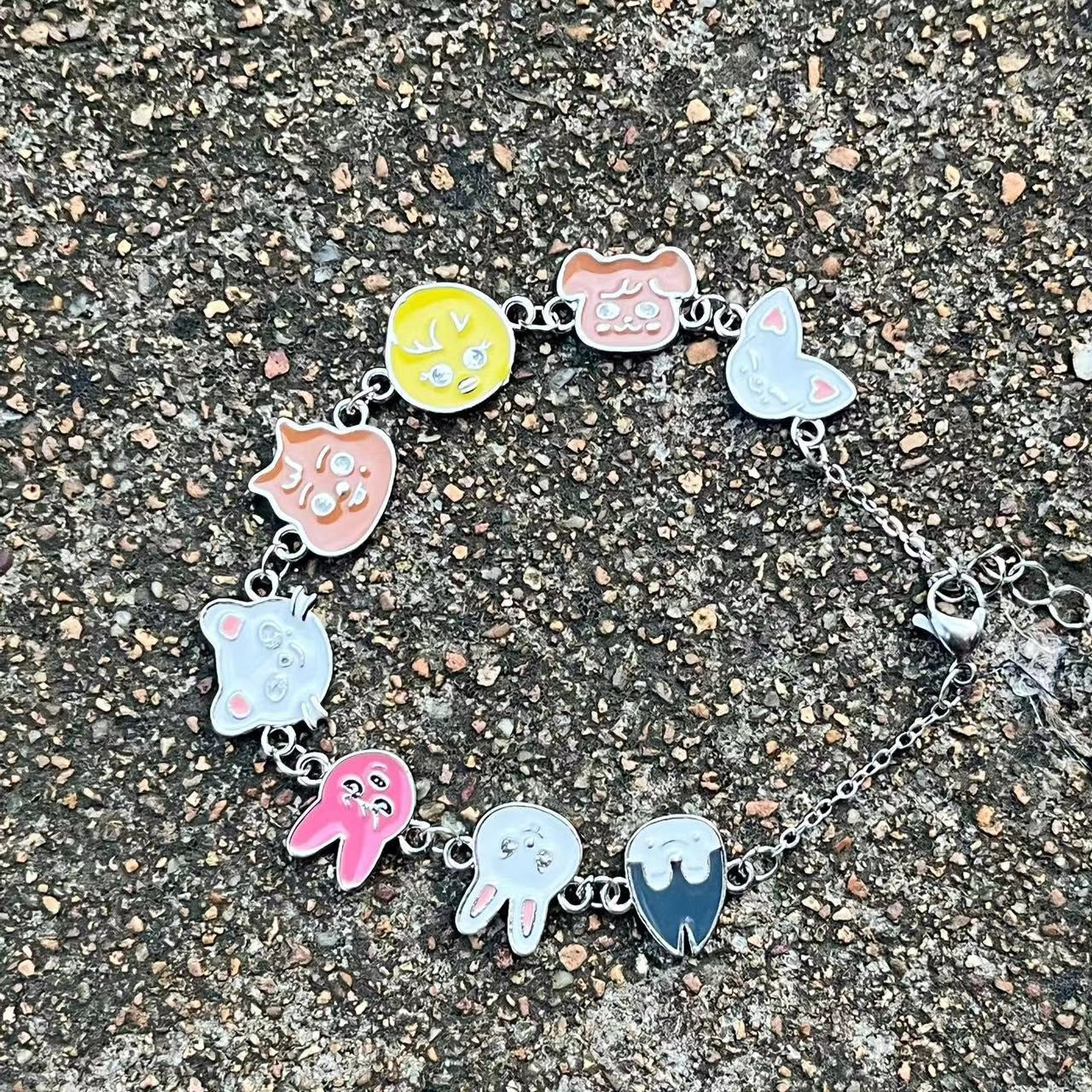 Color -Stray Kids SKZOO Charm Bracelet